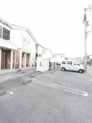 【駐車場】 | カーサ・アルカンシエルＡ