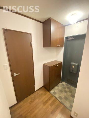 モアクレストの玄関