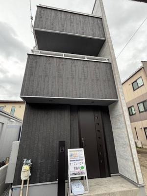 【外観】 | 神戸市須磨区青葉町2丁目　新築戸建　仲介手数料無料！ | きれいな外観です