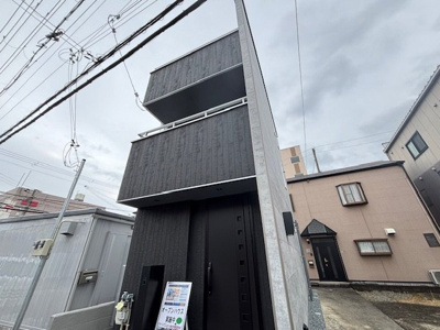 【外観】 | 神戸市須磨区青葉町2丁目　新築戸建　仲介手数料無料！ | きれいな外観です