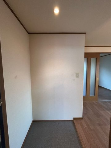 三笠フラッツの玄関