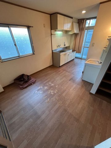 三笠フラッツの居間・リビング