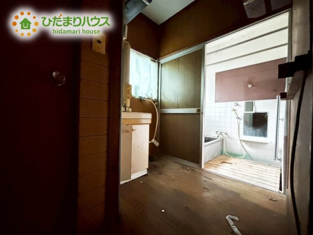 熊谷市押切　中古一戸建ての脱衣所