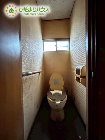 熊谷市押切　中古一戸建てのトイレ