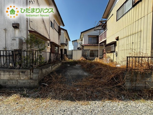 熊谷市押切　中古一戸建ての駐車場