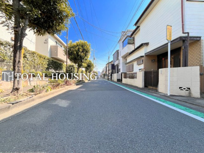 【前面道路含む現地写真】 | 府中市朝日町1丁目　新築戸建　全1棟