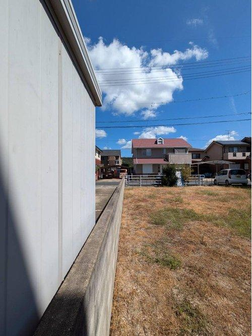 岡山市北区門前 土地のその他|現地（2024年9月）撮影
◆西側境界部分です。
