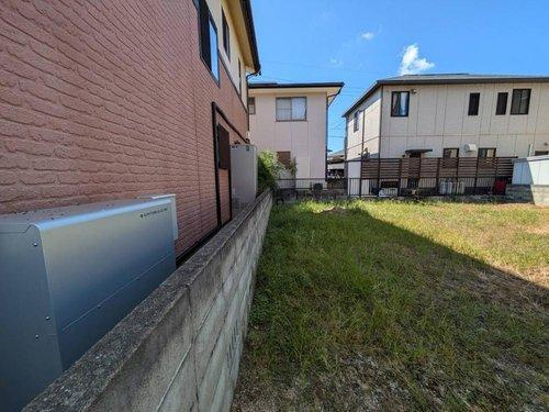 岡山市北区門前 土地のその他|現地（2024年9月）撮影
◆東側境界部分です。