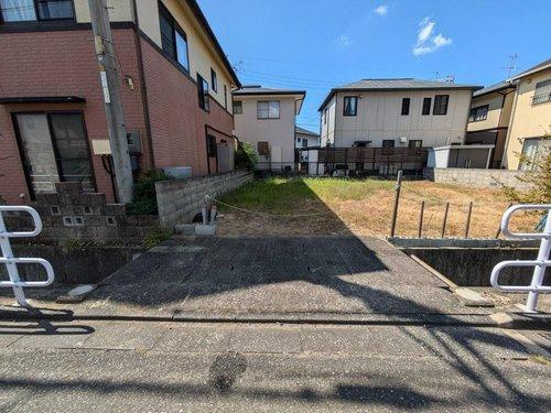 岡山市北区門前 土地の前面道路含む現地写真|現地（2024年9月）撮影
◆間口は橋梁部分で約4.0mです。