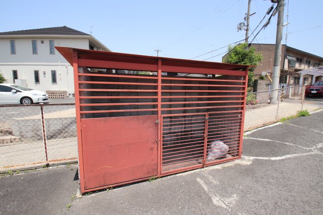【その他共用部分】 | ナイティ池尻 | 敷地内ゴミ捨場