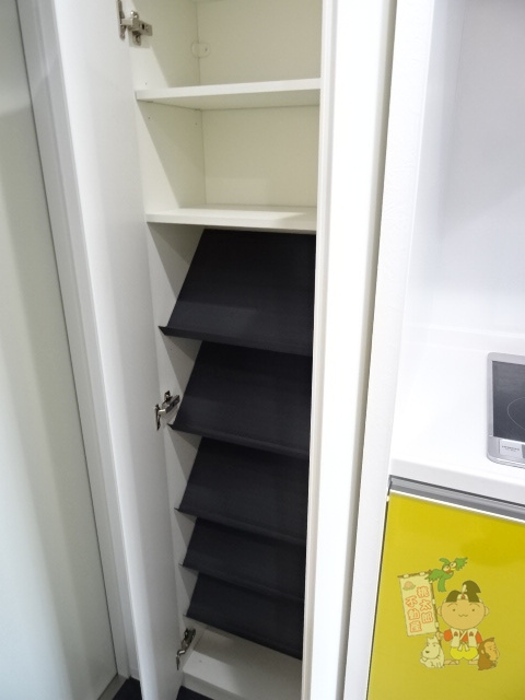 月光　岡山市役所前の収納