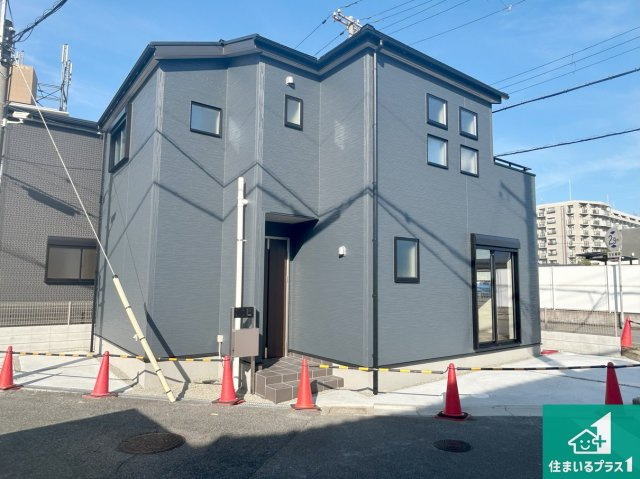 泉大津市助松町　第3期　新築一戸建ての外観|安心の10年保証！外観を美しく保ち、雨水で汚れを落とします！気になることがありましたら、お気軽にお問い合わせください！