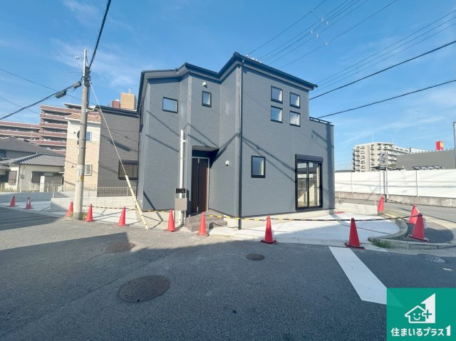 泉大津市助松町　第3期　新築一戸建ての外観|安心の10年保証！外観を美しく保ち、雨水で汚れを落とします！気になることがありましたら、お気軽にお問い合わせください！