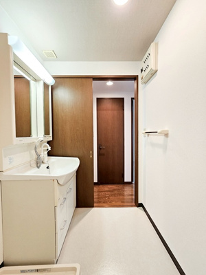 【洗面所】 | サーパス学園通り