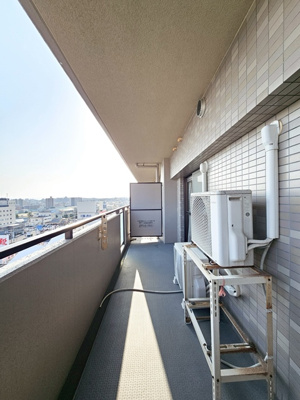 【バルコニー】 | サーパス学園通り