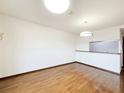 【居間・リビング】 | サーパス学園通り