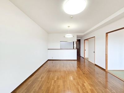 【居間・リビング】 | サーパス学園通り