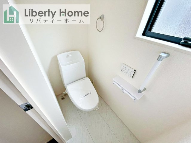 笠間市旭町第12　新築戸建　3号棟のトイレ