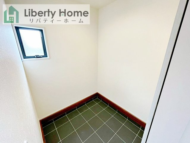 笠間市旭町第12　新築戸建　3号棟の玄関