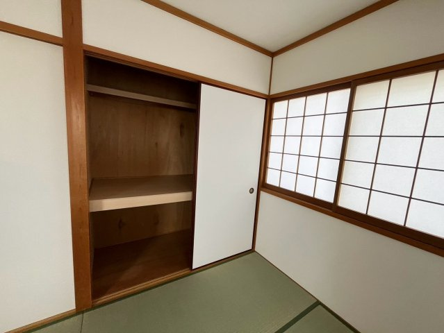 シティライフ山芦屋2の和室