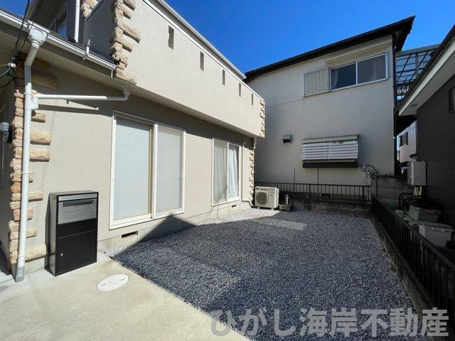 平塚市四之宮　中古戸建の外観|広く陽当たりの良い庭！バーベキュー！ドックラン！お庭でキャンプ等！