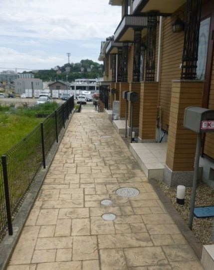 アビタシオン竹ノ山A・Ｂのエントランス