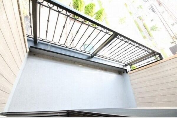 アビタシオン竹ノ山A・Ｂのバルコニー