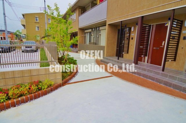 メゾンフォーレのエントランス