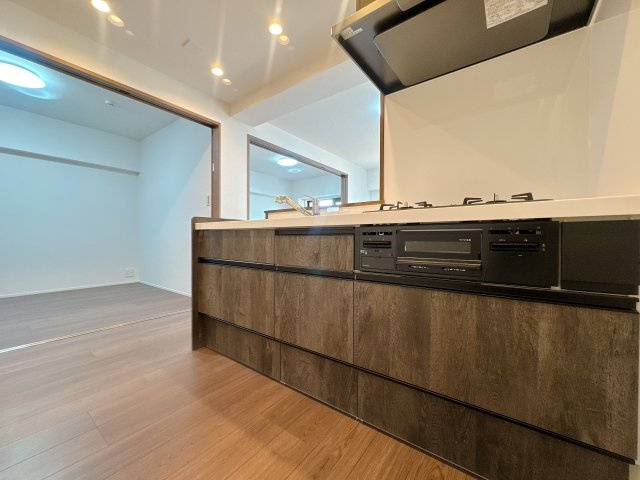 【キッチン】 | 朝日プラザ大橋南☆仲介手数料無料☆ | リフォーム物件☆周辺平坦で過ごしやすい立地です☆