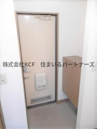 ドミールパーク江崎の玄関|落ち着いた玄関です