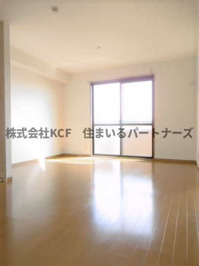 ドミールパーク江崎の居間・リビング|居間です