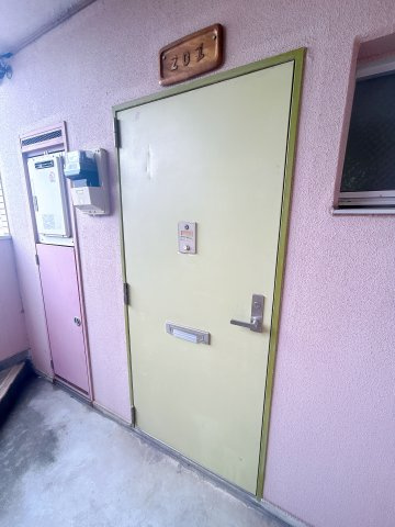 レイク東郷の玄関