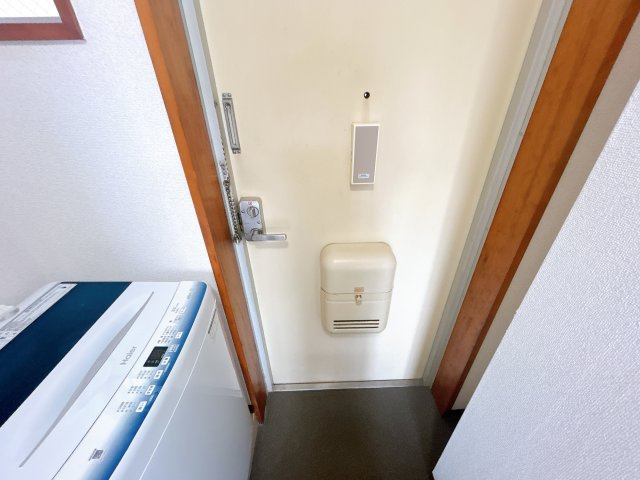 レイク東郷の玄関