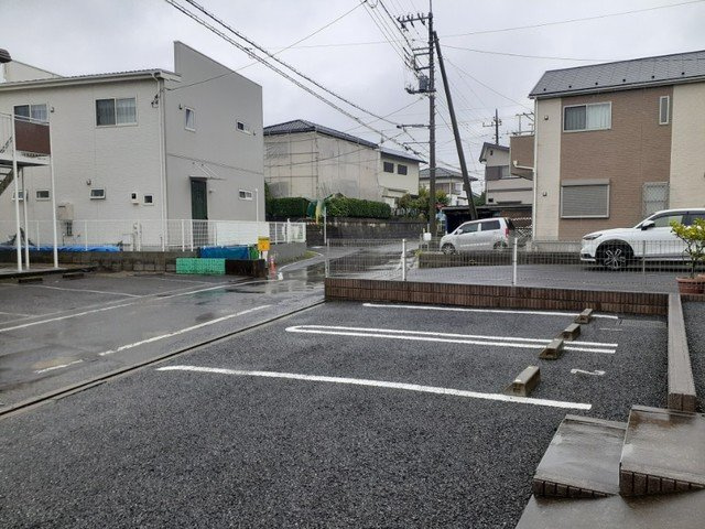 メゾン・ド・リュミエール　Ｂの駐車場