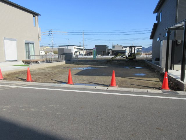 甲西駅前17区画の外観