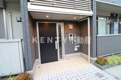 【エントランス】 | セレーフィア | エントランスです