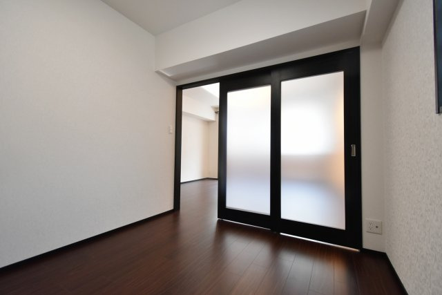 プレジオ西宮今津の洋室