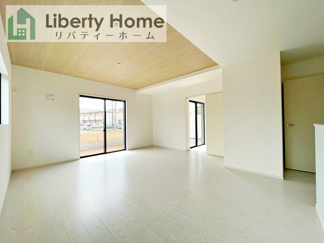 取手市白山6期　新築戸建　1号棟の居間・リビング