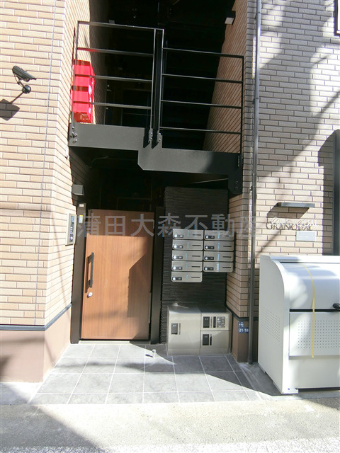 グランクオール東蒲田のエントランス