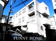 Holy Courtの画像