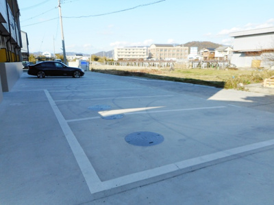 【駐車場】 | ワンルーム・ヒロ | 駐車場