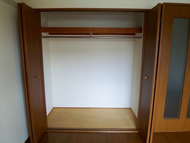 セレナ東甲子園の収納