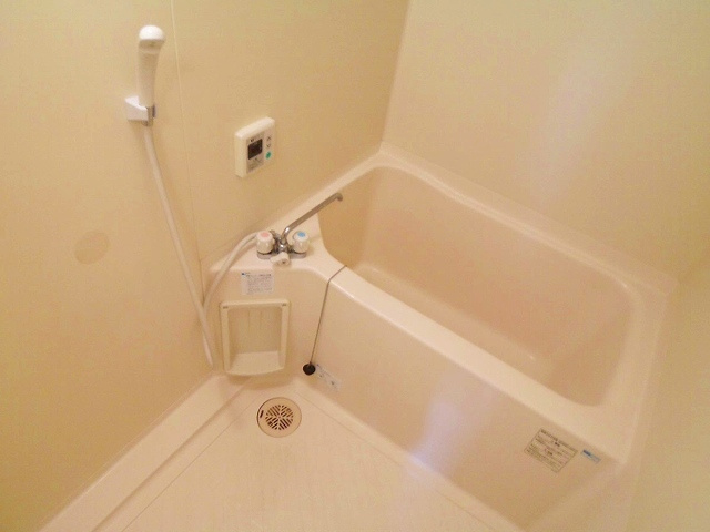 セレナ東甲子園の浴室