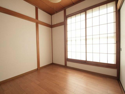 【居間・リビング】 | 芝４丁目Ｋ様貸家