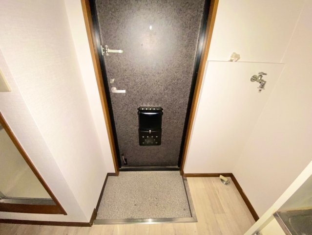 住吉ＶＡＬＯＲＥ2の玄関