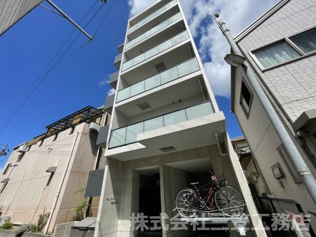 セレコート寝屋川本町の外観