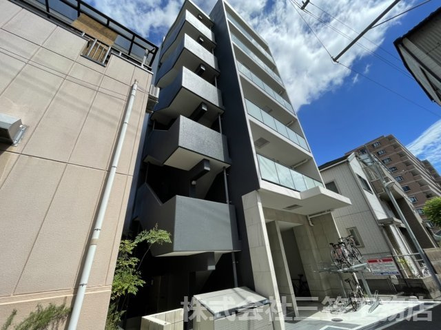 セレコート寝屋川本町の外観