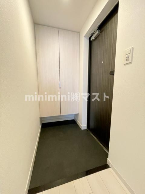 MFPRコート日本橋イーストの玄関