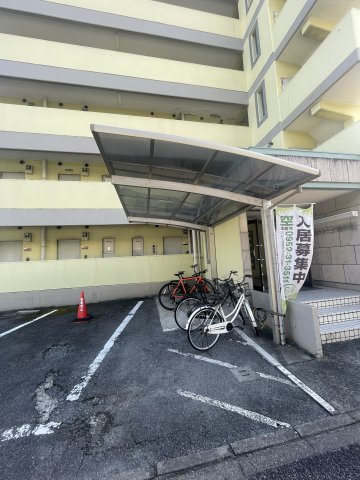 エクシード高木瀬のその他共用部分|駐輪場です