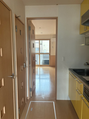 【内装】 | モナリエ港